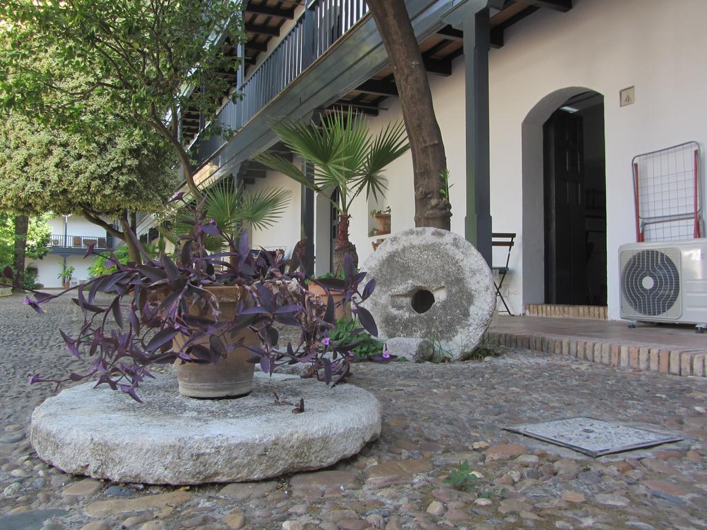 Monumento S.xvi Corralas Séville